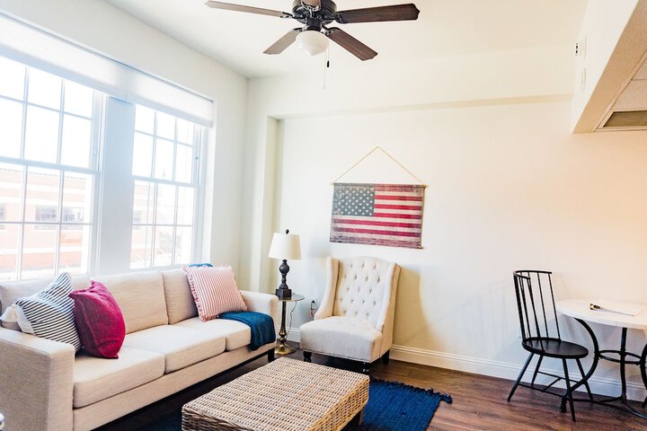 Room 123 of 220