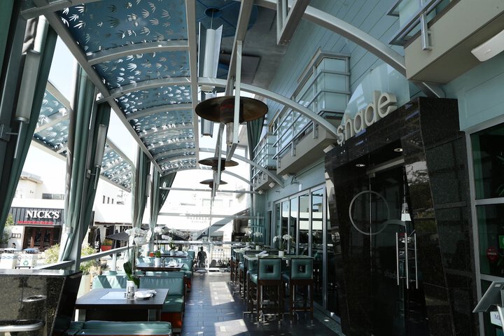 Shade Hotel