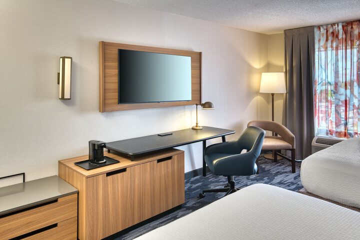 Room 14 of 31