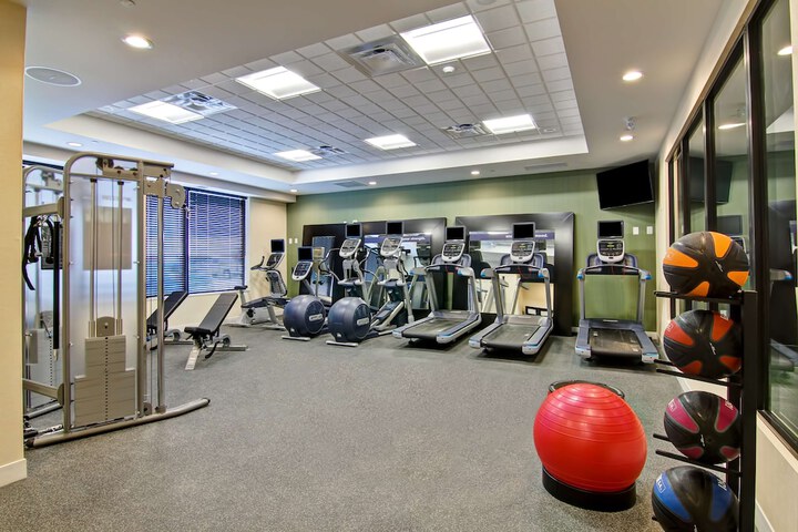 Hampton Inn & Suites by Hilton Saskatoon Airport