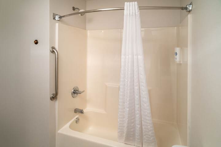 Room 14 of 29