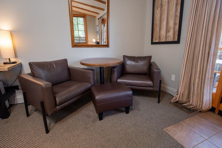 The Lodge at Riverside