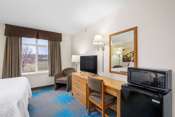 Room 13 of 30