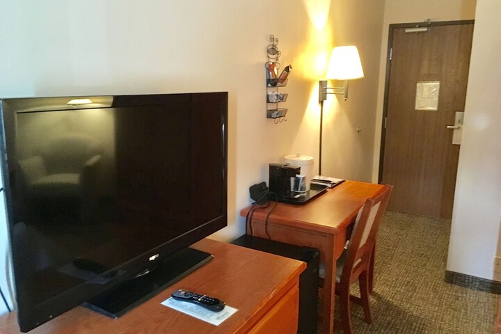 Room 43 of 159