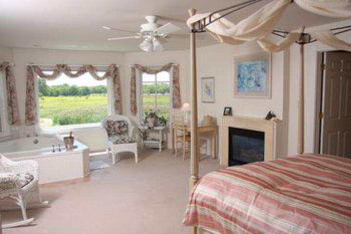 Brightwood Inn