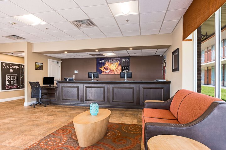 Hotel Interior 10 of 29