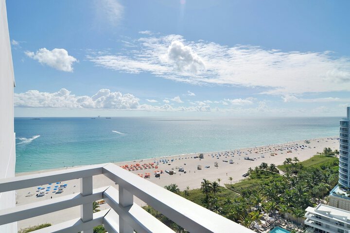 Loews Miami Beach Hotel – South Beach