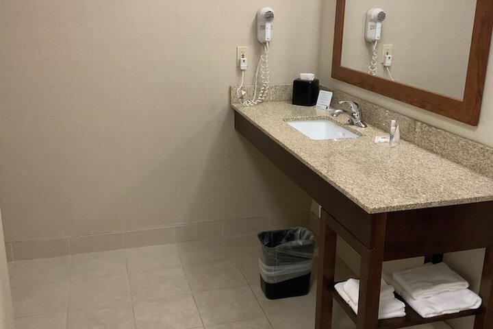 Room 19 of 31
