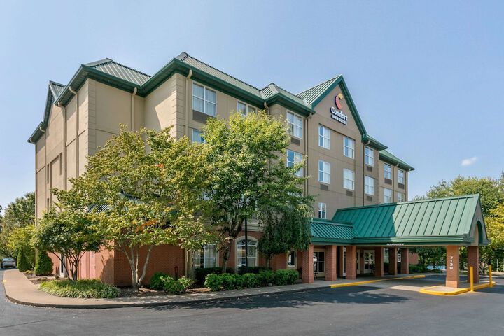 Hotel 3 of 34