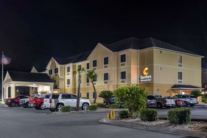 Hotel 4 of 61