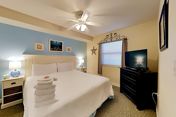 Room 32 of 102