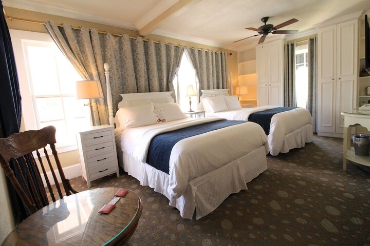 The Riverview Hotel