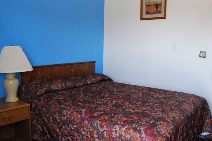 BUDGET HOST VISTA INN