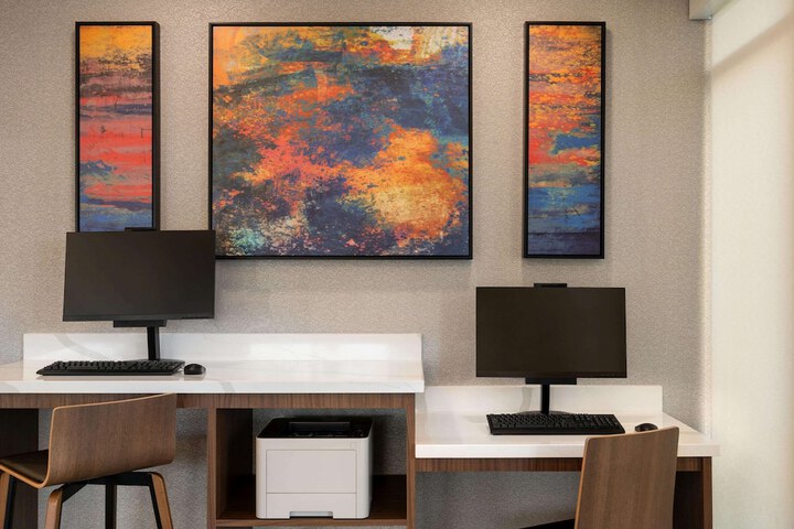 La Quinta Inn & Suites by Wyndham Springfield