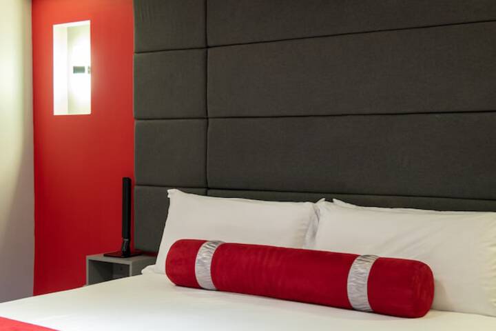 Room 418 of 488