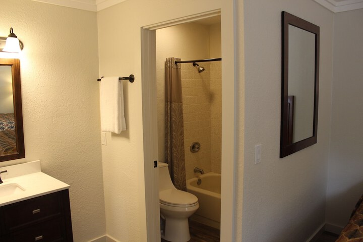 Room 18 of 23