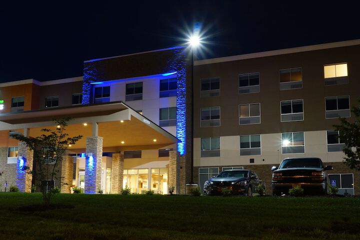Hotel 5 of 36