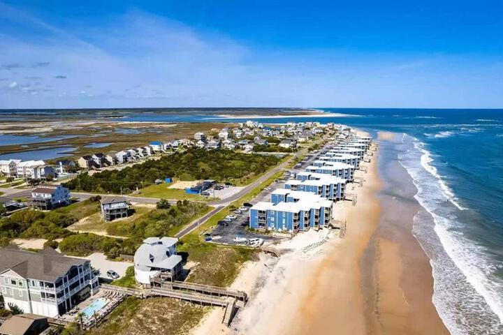 Seaside Joy - This is your happy place!