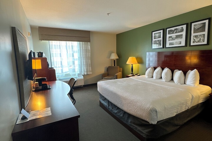 Sleep Inn & Suites Manchester near Arnold AFB