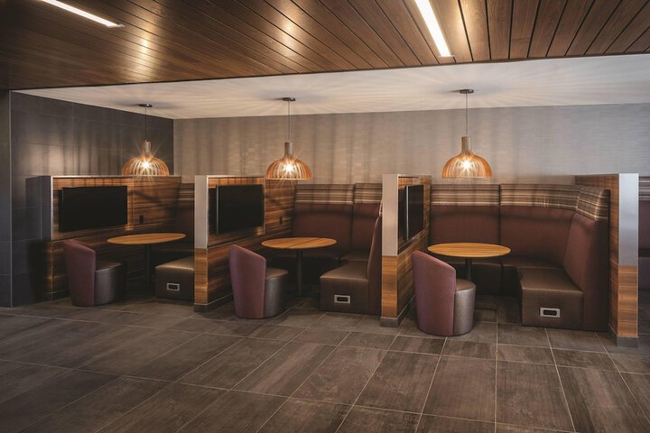 Hotel Interior 14 of 49