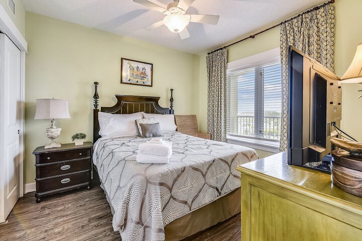 Room 164 of 308