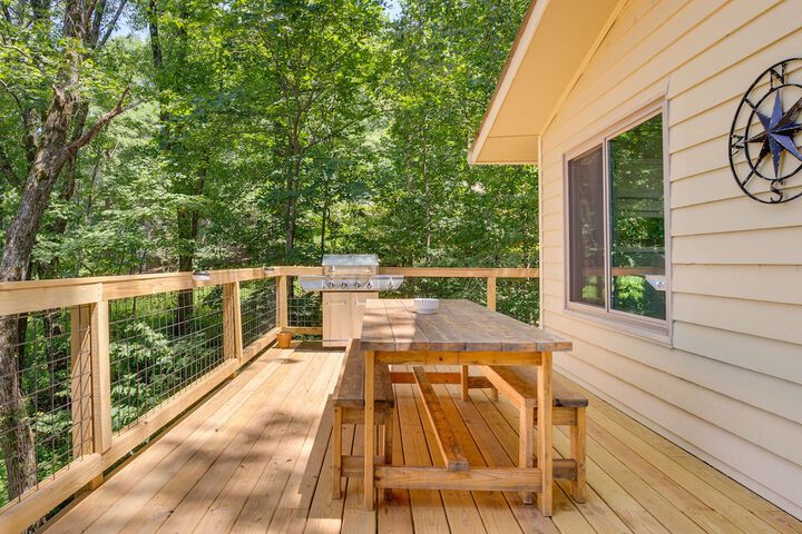 Jasper Vacation Rental w / Decks Fire Pit & Views!