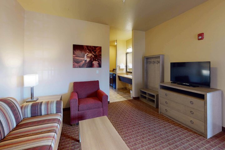 Room 19 of 53