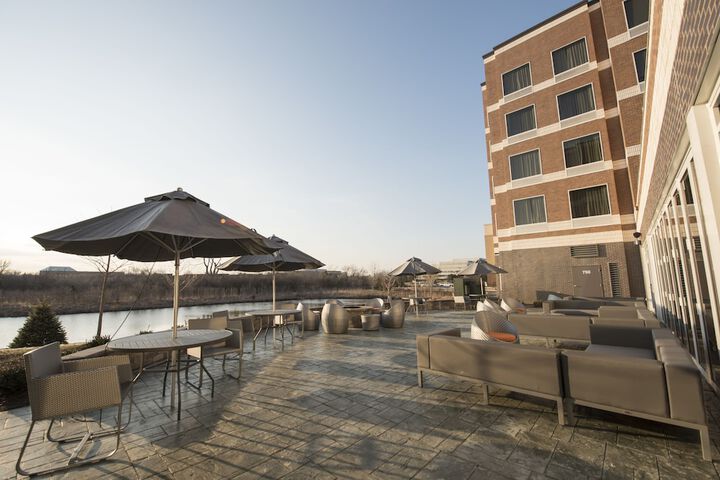 Terrace/Patio 55 of 60