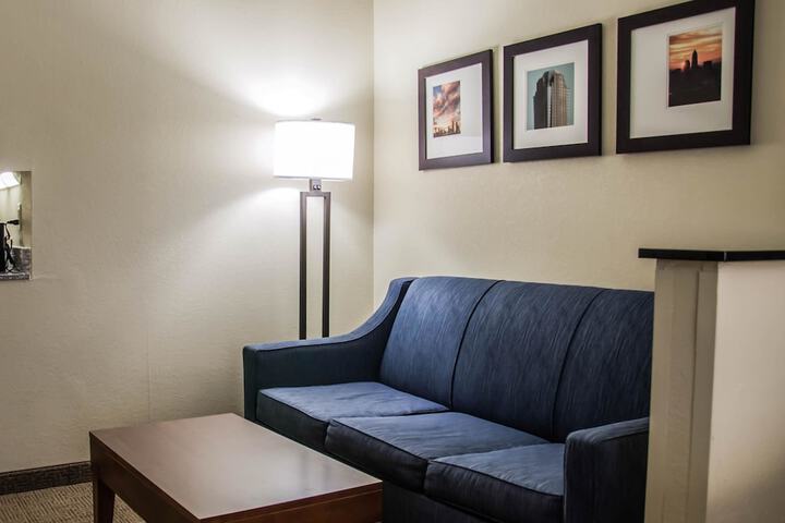 Room 12 of 31