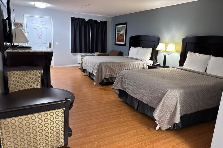 Room 7 of 24