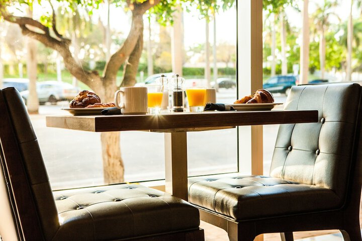 Breakfast/Coffee Service 56 of 63