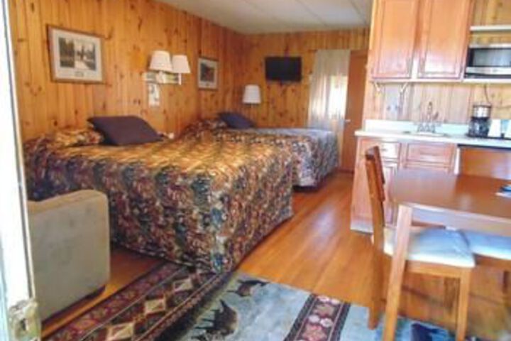 Brookside Motel