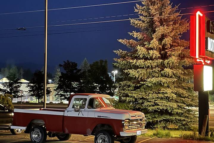 Chalet Motel Whitefish