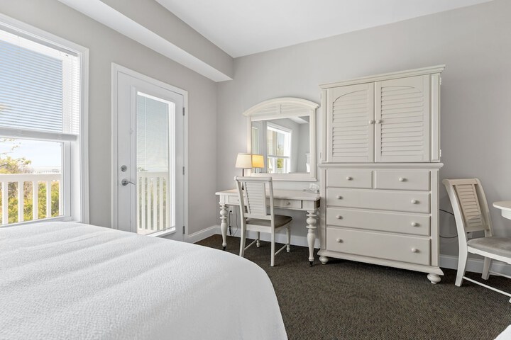 Room 29 of 42