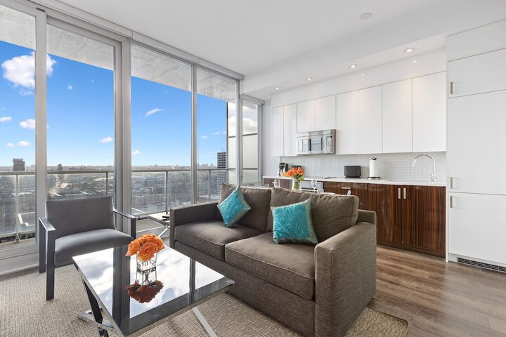 SOHO Residences Lisgar