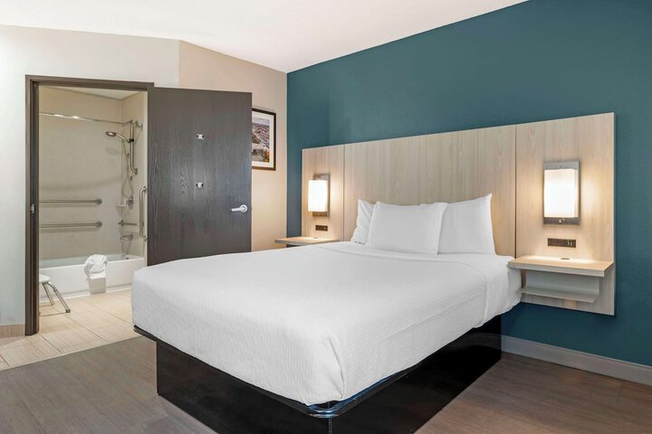 Room 20 of 45