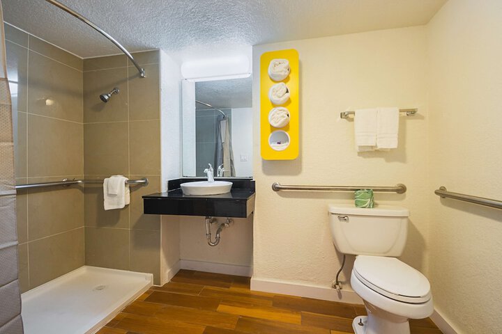Motel 6 Garland TX - Northeast Dallas