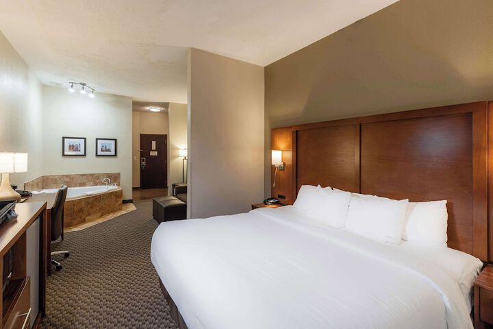 Comfort Suites Troy-I75
