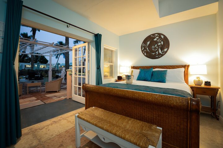 Southernmost House - Adult Exclusive
