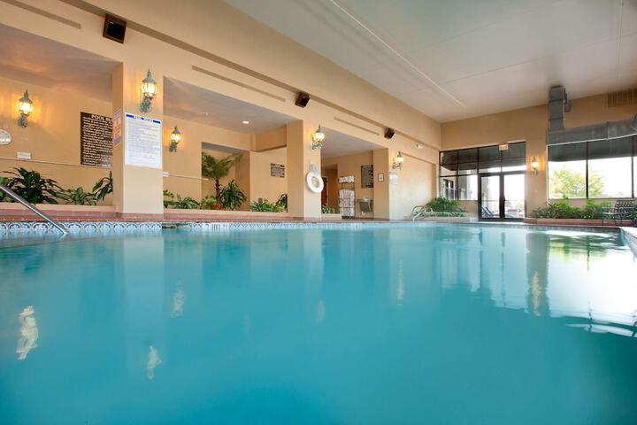 Embassy Suites Northwest Arkansas - Hotel Spa & Convention
