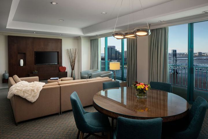Room 41 of 69