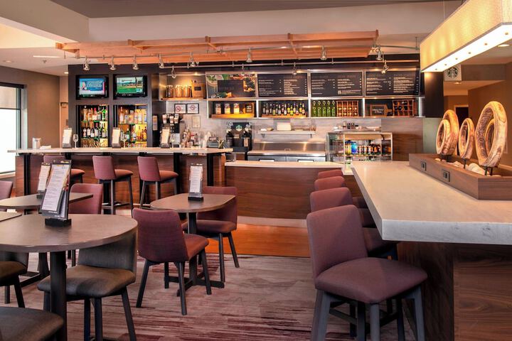 Courtyard by Marriott Rockville
