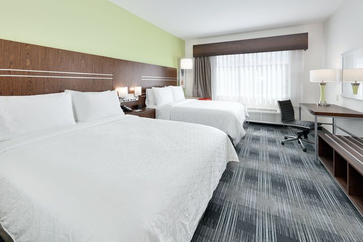 Holiday Inn Express & Suites Dallas NW - Farmers Branch by IHG