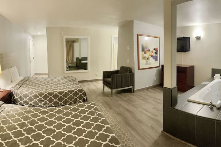 Americas Inn & Suite