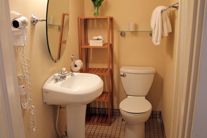 The Kennebunk Inn