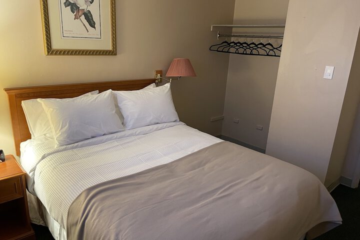 Room 10 of 47