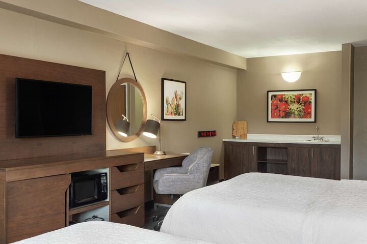 Room 14 of 34