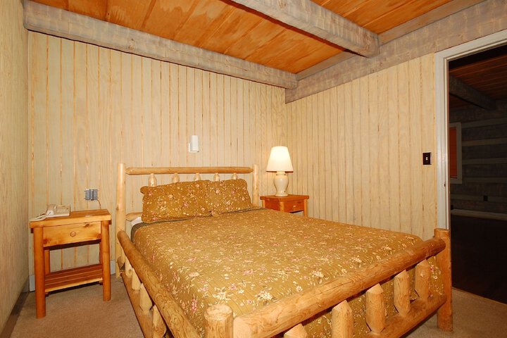 Room 93 of 114