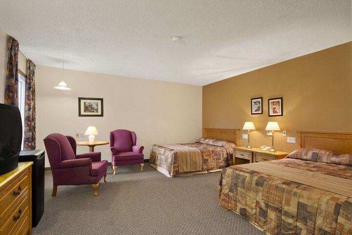 Room 72 of 82