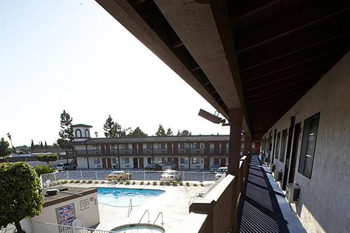 Pool 13 of 37